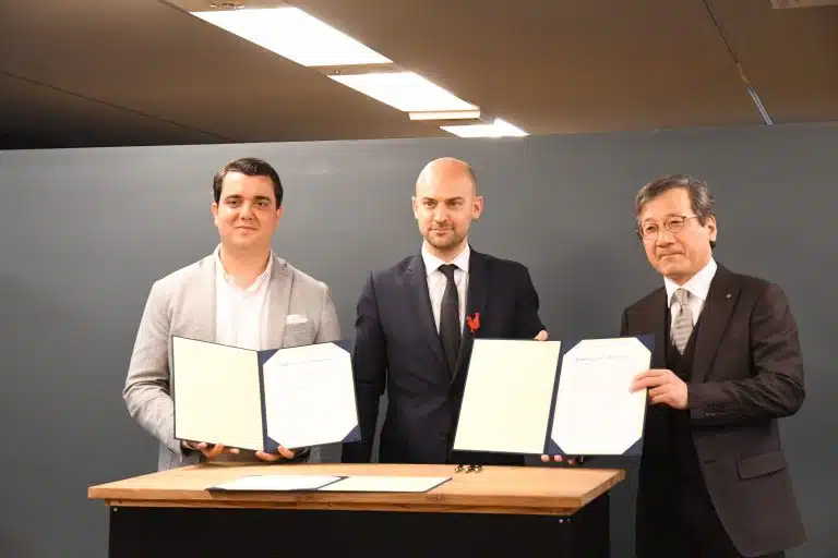 CI-METRON-renews-its-alliance-with-NTT-Facilities-in-Japan-for-the-4th-consecutive-year